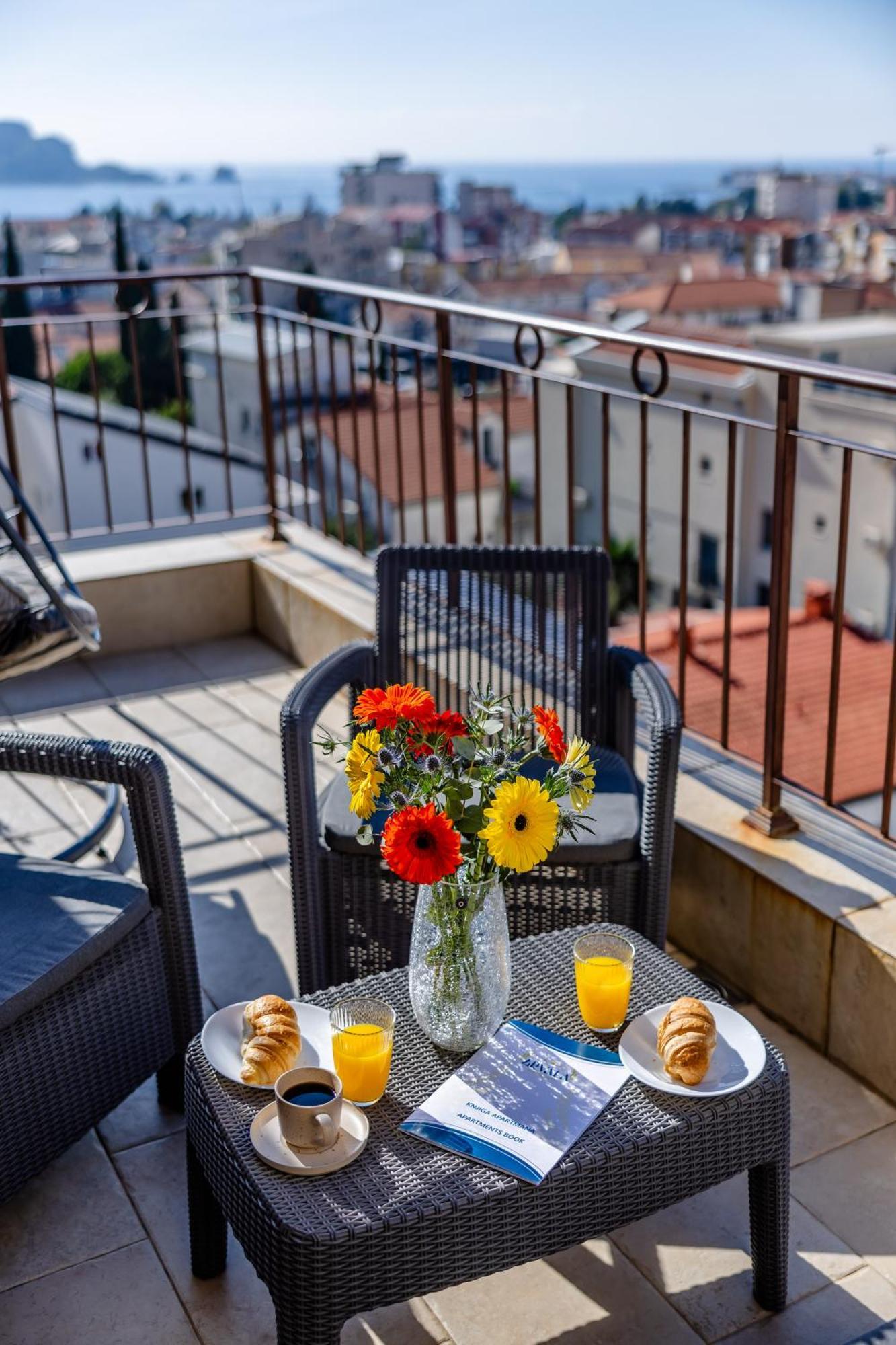 Arvala Apartments Budva Room photo