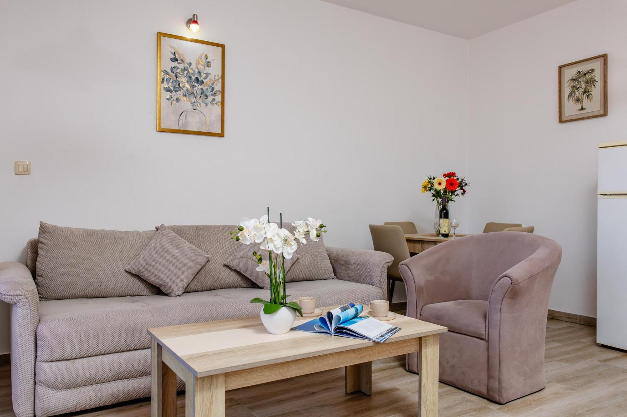 Arvala Apartments Budva Room photo