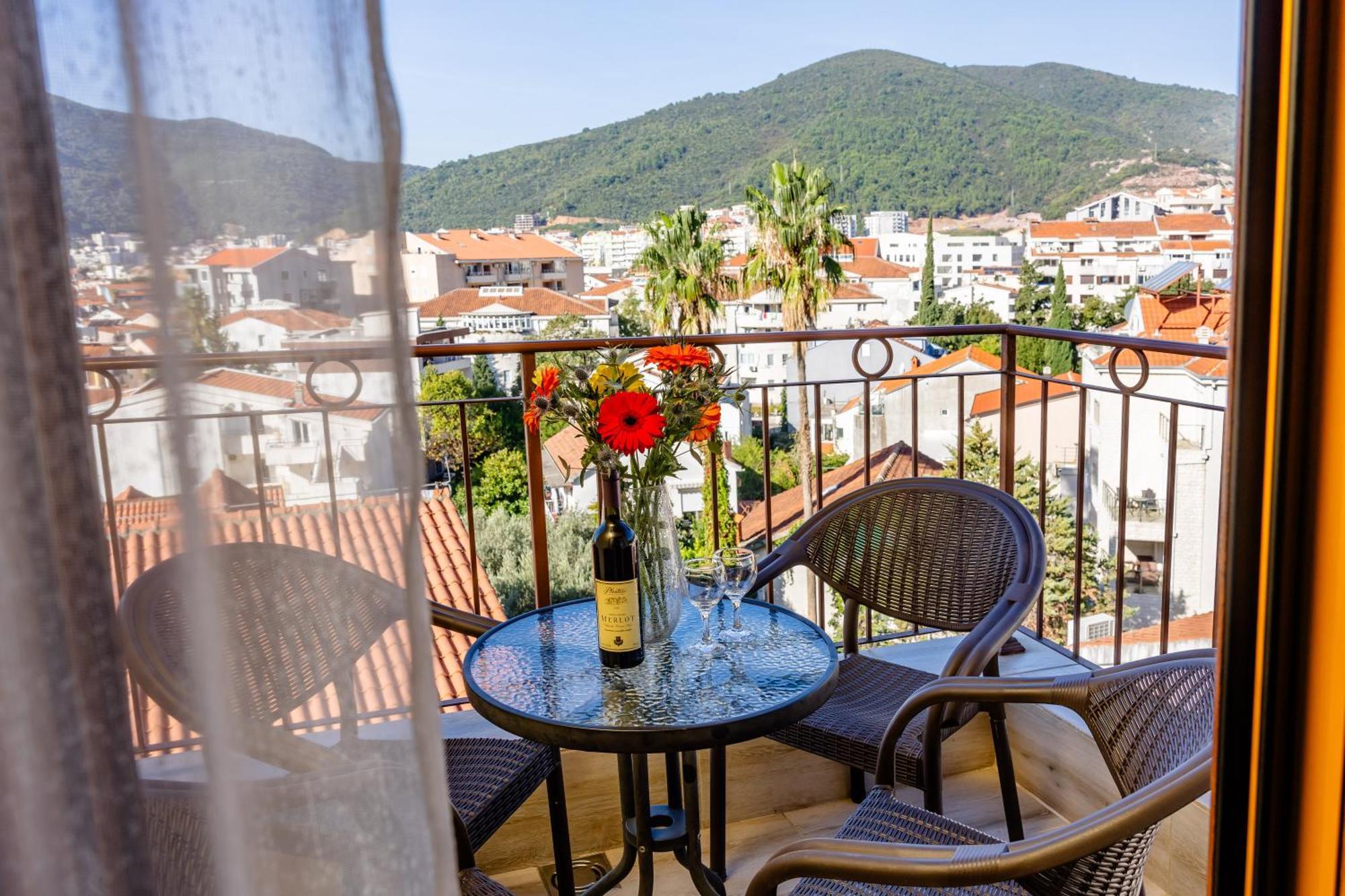 Arvala Apartments Budva Exterior photo